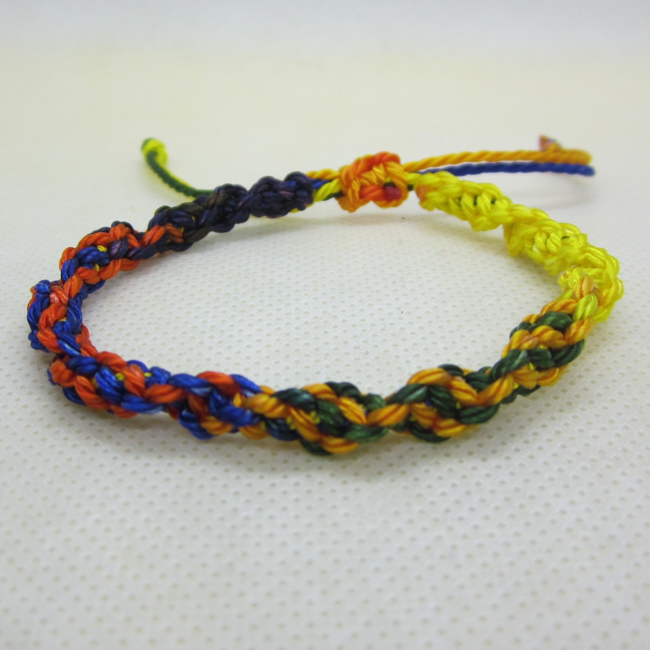Bracelet macrame multicolor